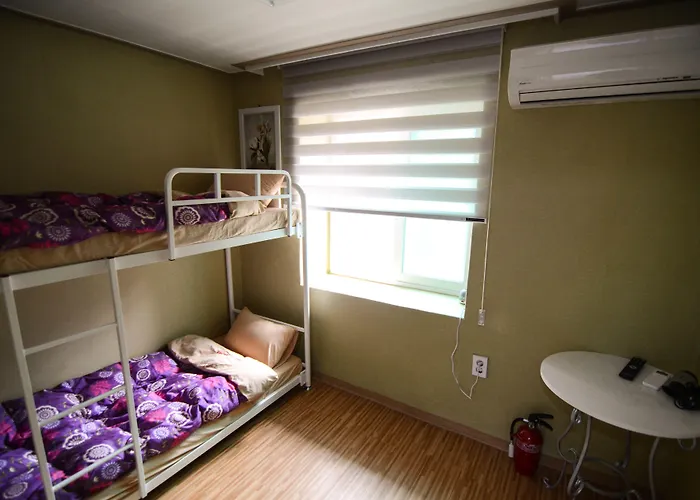 Yakorea Dongdaemun Gasthof 2*