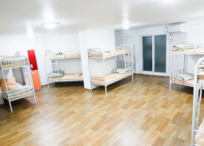 Yakorea Dongdaemun Gasthof 2*