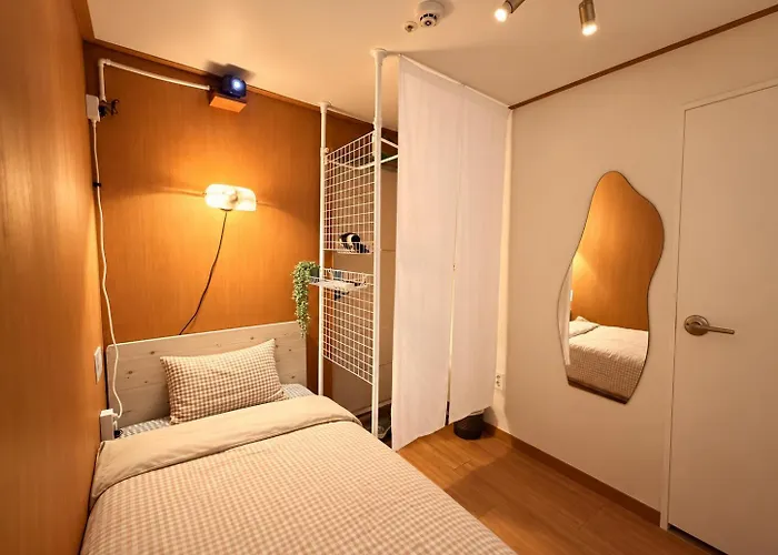 Yakorea Dongdaemun 2*
